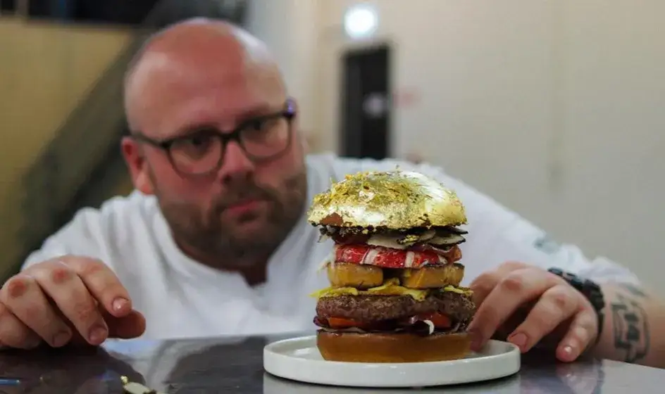 Zdjęcie Ile kosztuje hamburger w USA? Ceny, które mogą cię zaskoczyć