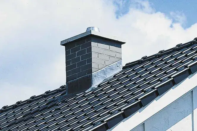 Zdjęcie Jaka zaprawa do klinkieru na komin zapewni trwałość i estetykę?