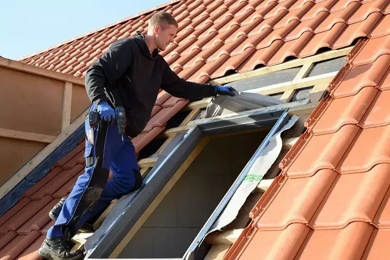 Zdjęcie Jak założyć okno dachowe – krok po kroku do udanej instalacji