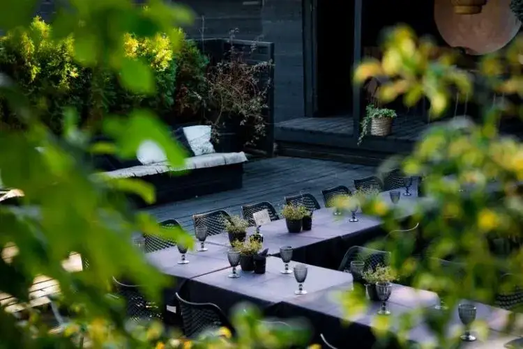 Zdjęcie Gdzie zjeść w Rydze? Odkryj najlepsze tanie miejsca i smaki