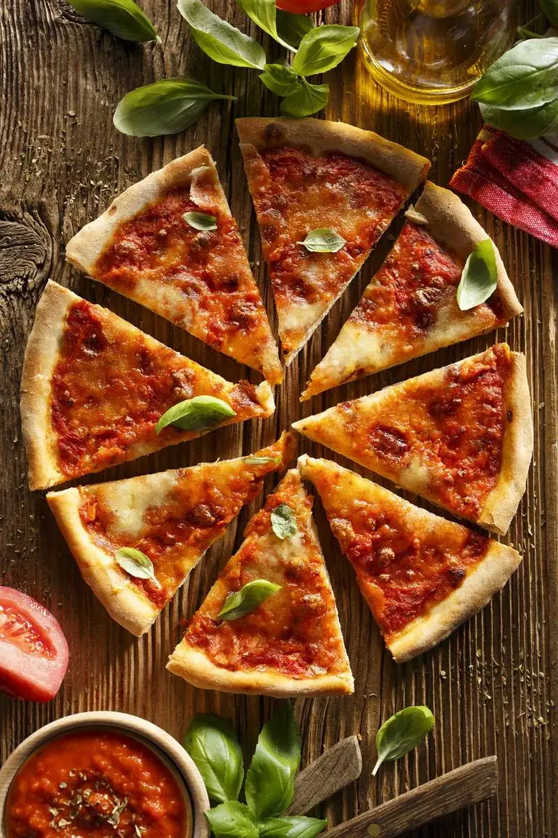 Zdjęcie Jak zrobić pizzę domową - prosty przepis na idealne ciasto i sos