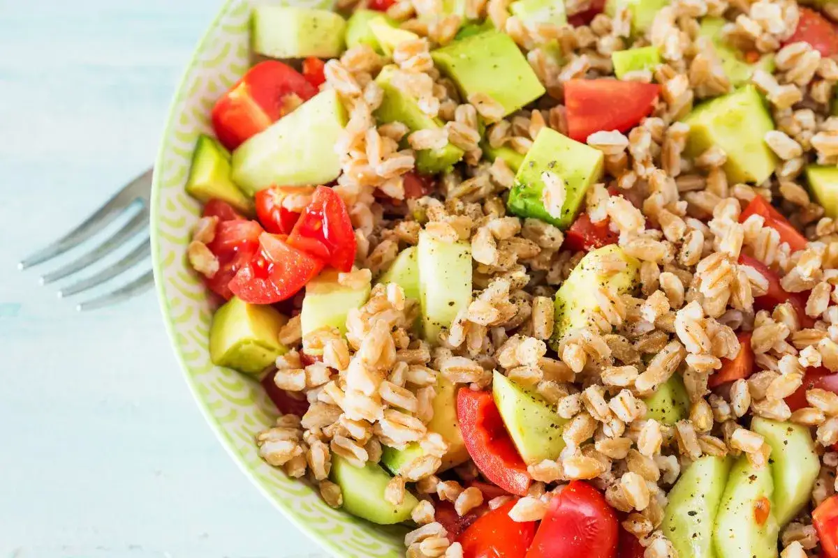 Zdjęcie Jak ugotować warzywa na sałatkę, by były idealnie chrupiące i smaczne