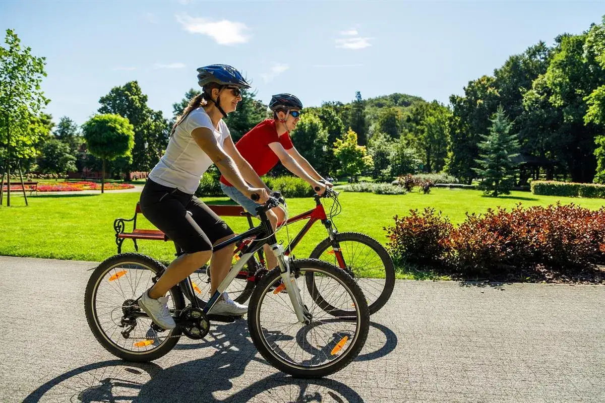 Zdjęcie Czy 20 km na rowerze to dużo? Odkryj, jak to wpływa na zdrowie