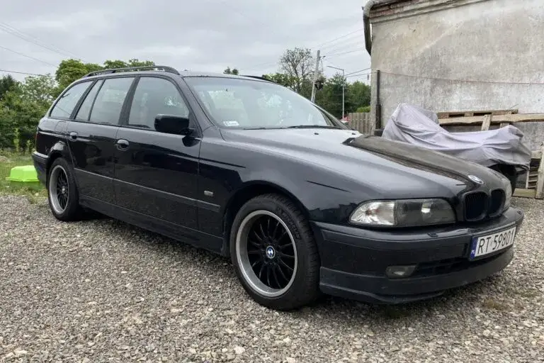 Zdjęcie Jak malować samochód metalikiem, aby uniknąć najczęstszych błędów