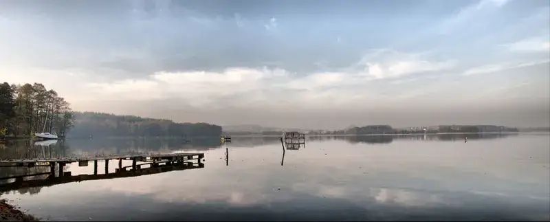 Zdjęcie Jezioro Chrzypskie w Chrzypsku Wielkim - piękno i atrakcje czekają