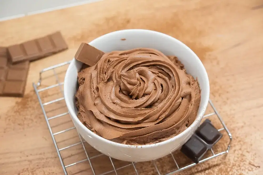 Zdjęcie Jak zrobić krem czekoladowy do tortu, który zachwyci każdego smakosza