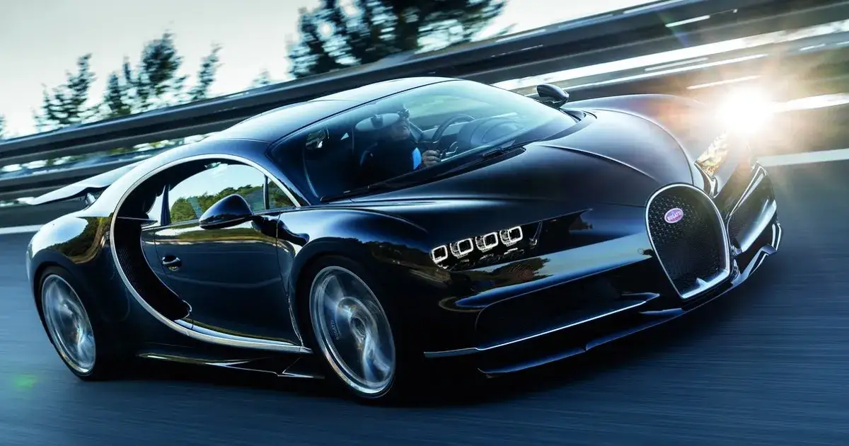 Zdjęcie Ile koni mechanicznych ma Bugatti Chiron? Zaskakujące osiągi!