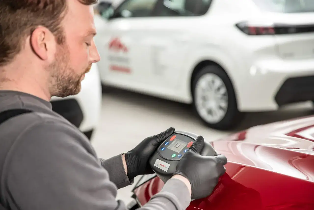 Zdjęcie Autolackiererei Lipsmeyer: Hochwertige Lack- und Karosseriedienste in Lippstadt