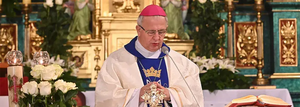 Zdjęcie Niedzielna msza w sobotę: od której godziny spełnisz obowiązek niedzielny?