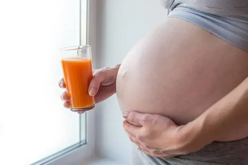 Zdjęcie Skuteczny przepis na koktajl położnych – uniknij nieprzyjemnych skutków