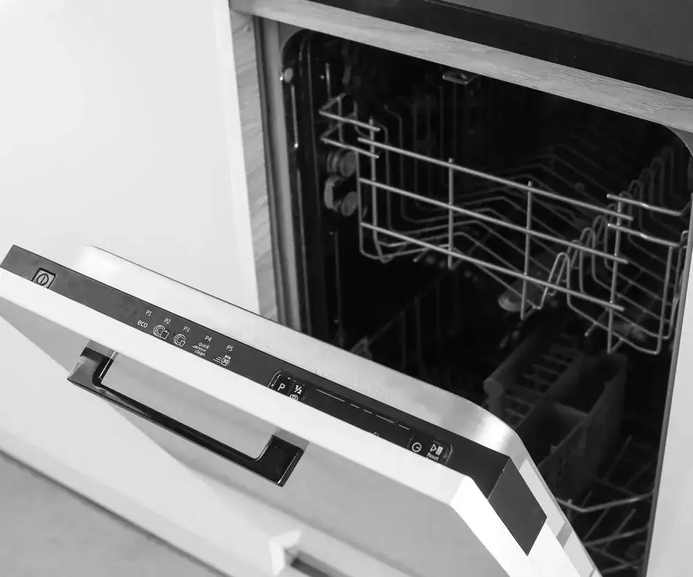 Zdjęcie Tabletki do czyszczenia zmywarki gdzie wkładać: uniknij błędów i oszczędzaj