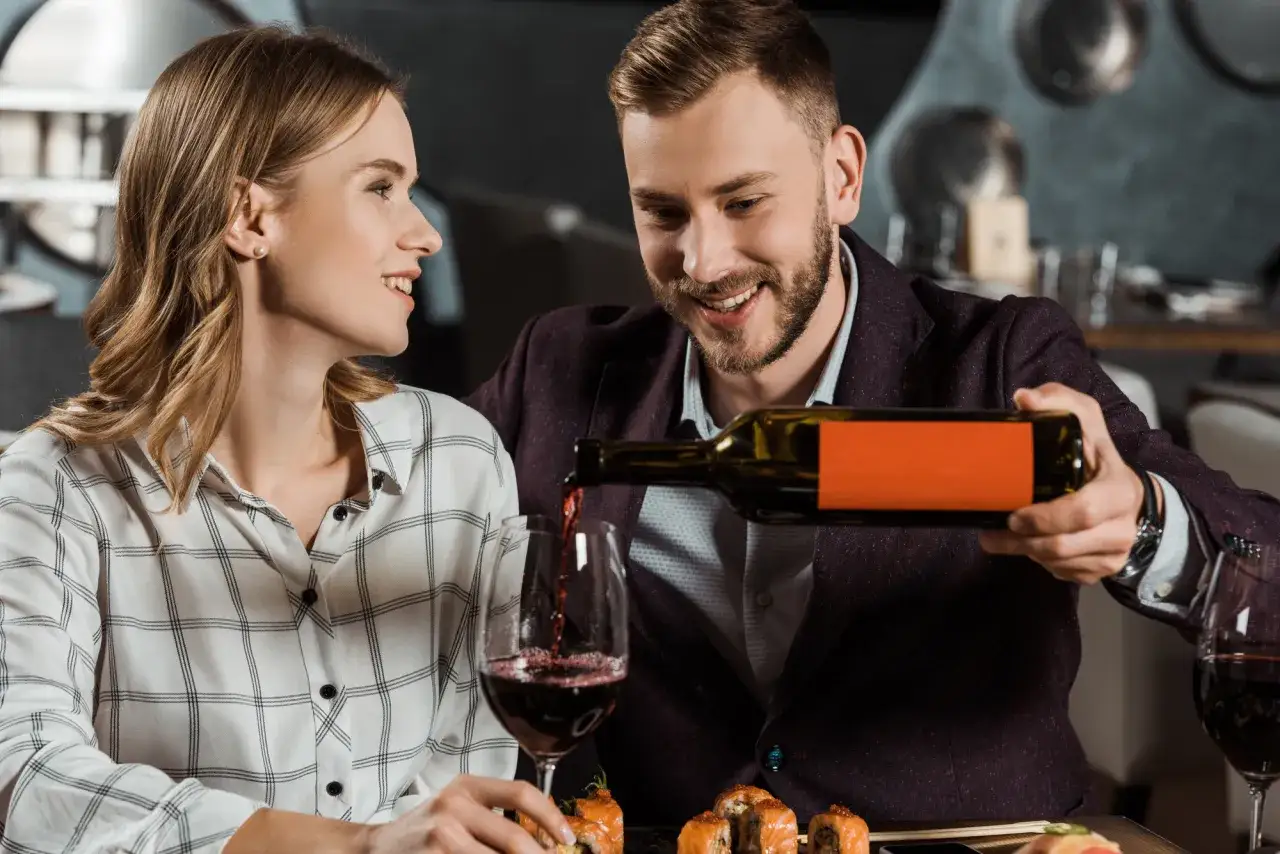 Zdjęcie Kobietą jest jak wino – cytat, który pokazuje, dlaczego z wiekiem staje się lepsza