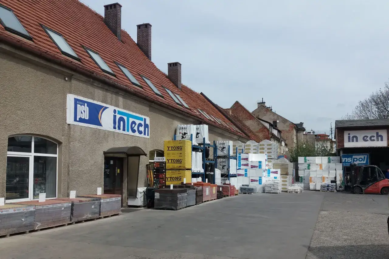 Zdjęcie Gdzie znaleźć hurtownie budowlane w Strzegomiu i Zielonej Górze?