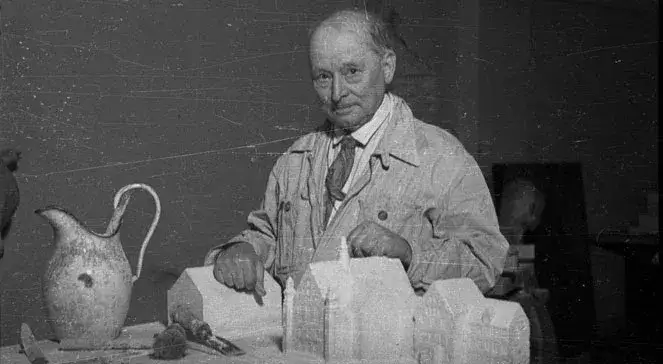 Zdjęcie Xawery Dunikowski rzeźby: odkryj niezwykłe arcydzieła polskiej sztuki