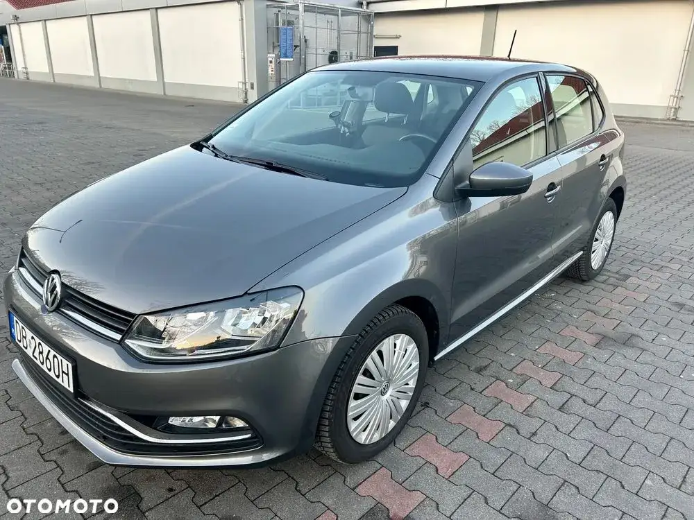 Zdjęcie Ile oleju do vw polo 1.2 benzyna? Sprawdź, aby uniknąć kosztów!