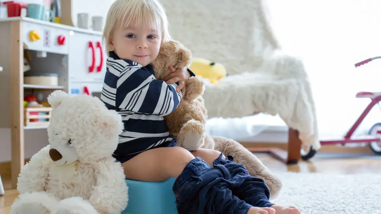 Zdjęcie Co powinno umieć 18 miesięczne dziecko? Kluczowe umiejętności rozwoju