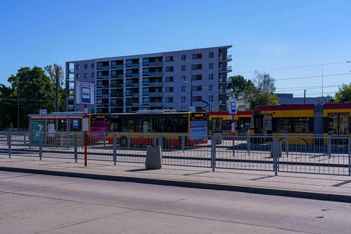 Zdjęcie Ile osiedli znajduje się w Bemowie Lotnisko? Zaskakujące informacje!