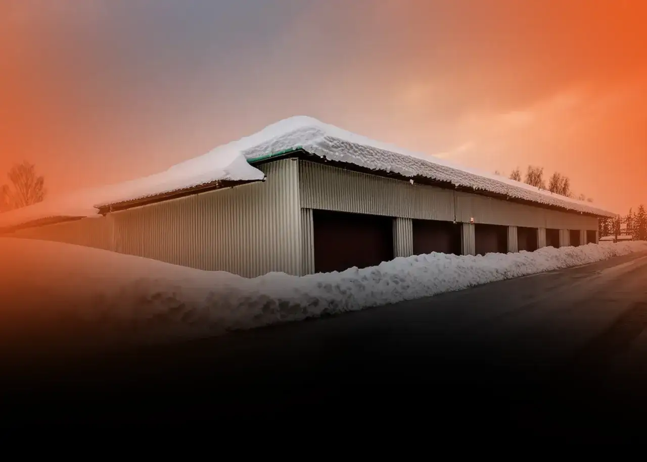 Zdjęcie Ile można zarobić na odśnieżaniu dachów: realne stawki i miesięczne przychody