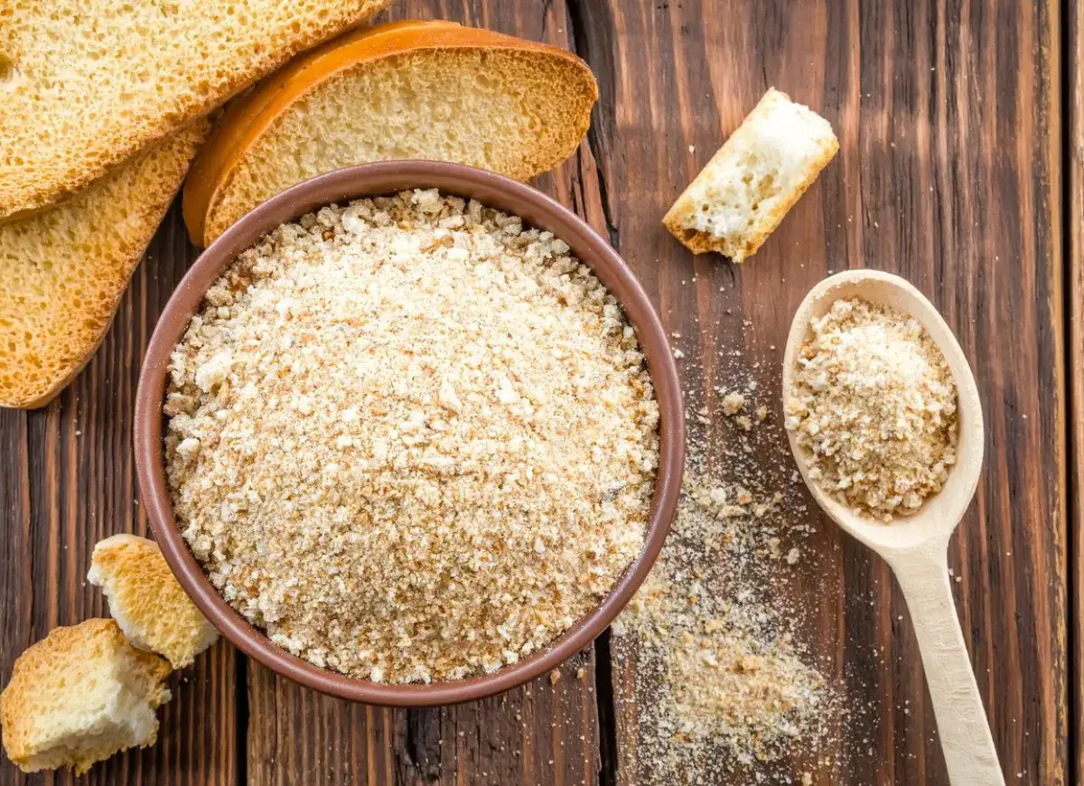 Zdjęcie Jak zetrzeć bułkę tartą: proste metody, które zaskoczą każdego