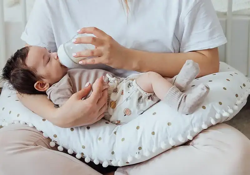 Zdjęcie Ile powinno przybierać dziecko? Kluczowe informacje o przyroście wagi