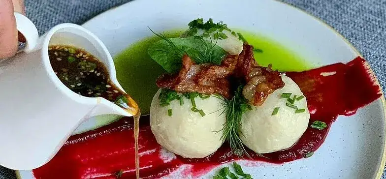Zdjęcie Gdzie zjeść w Łodzi? Odkryj najlepsze restauracje i smaki