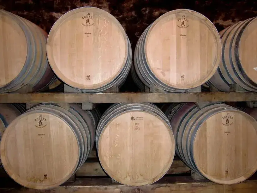 Zdjęcie Jak zrobić whisky w beczce - uniknij najczęstszych błędów w produkcji