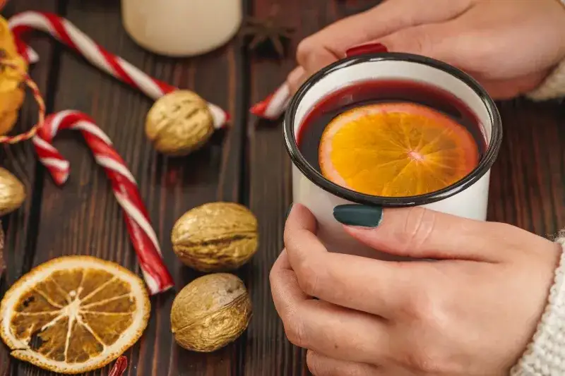 Zdjęcie Jak się robi grzańca: prosty przepis na idealny grzaniec na zimę