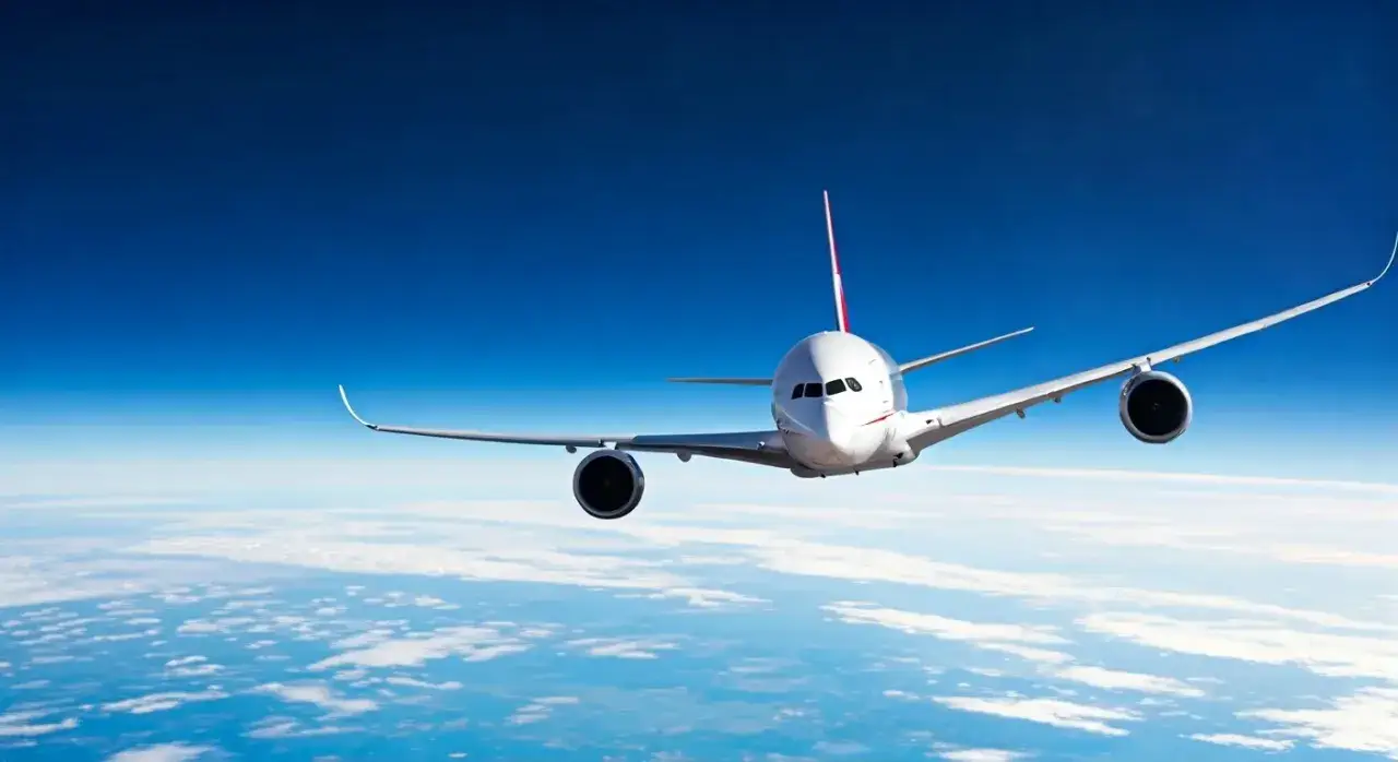 Zdjęcie Ile trwa lot do Chin? Odkryj prawdziwe czasy przelotów z Polski