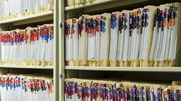 Zdjęcie Czy rodzina ma prawo wglądu do dokumentacji medycznej zmarłego?