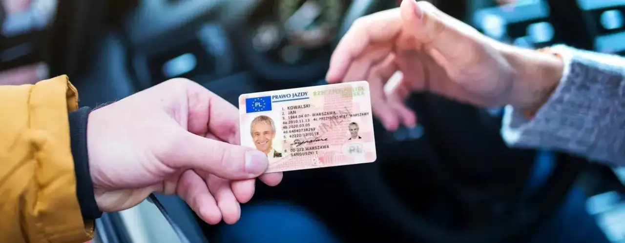 Zdjęcie W jakim kraju można kupić prawo jazdy? Ryzyko i konsekwencje nielegalnych praktyk