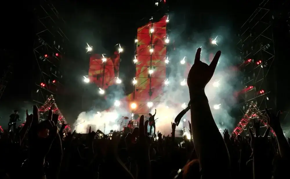 Zdjęcie Ile kosztuje koncert Golec uOrkiestra? Ceny biletów i zniżki w miastach