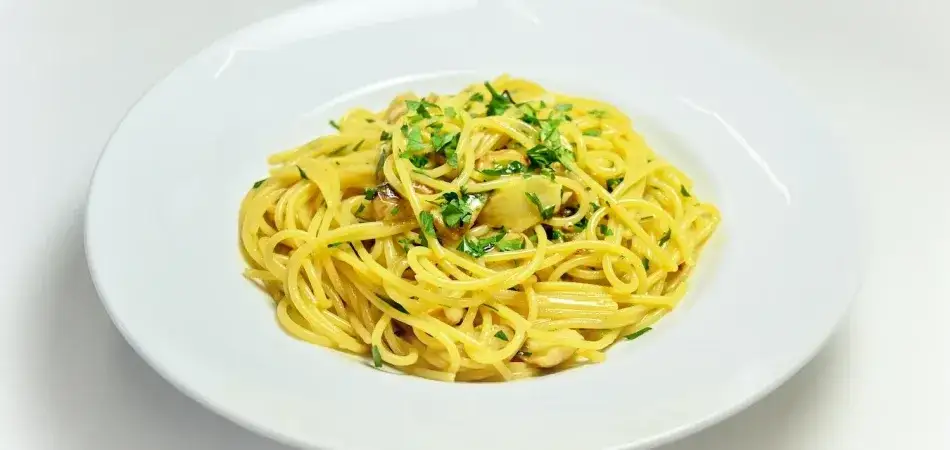 Zdjęcie Idealny przepis na spaghetti olio aglio, który zachwyci każdego smakosza