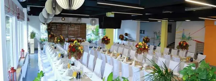 Zdjęcie Ciechanowiec gdzie zjeść - najlepsze restauracje i lokale do odwiedzenia