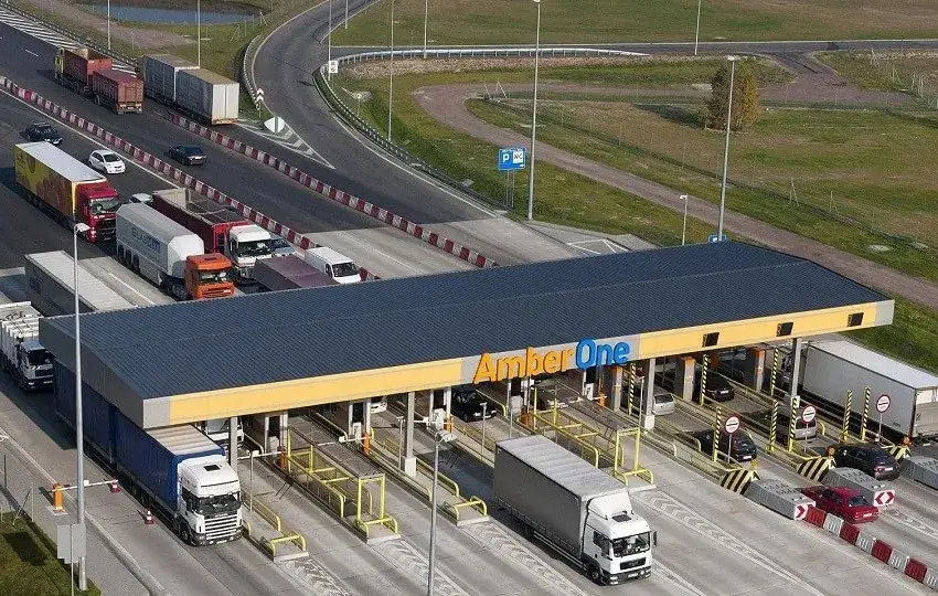 Zdjęcie Autostrada A1: Czy są bramki i ile kosztuje przejazd?