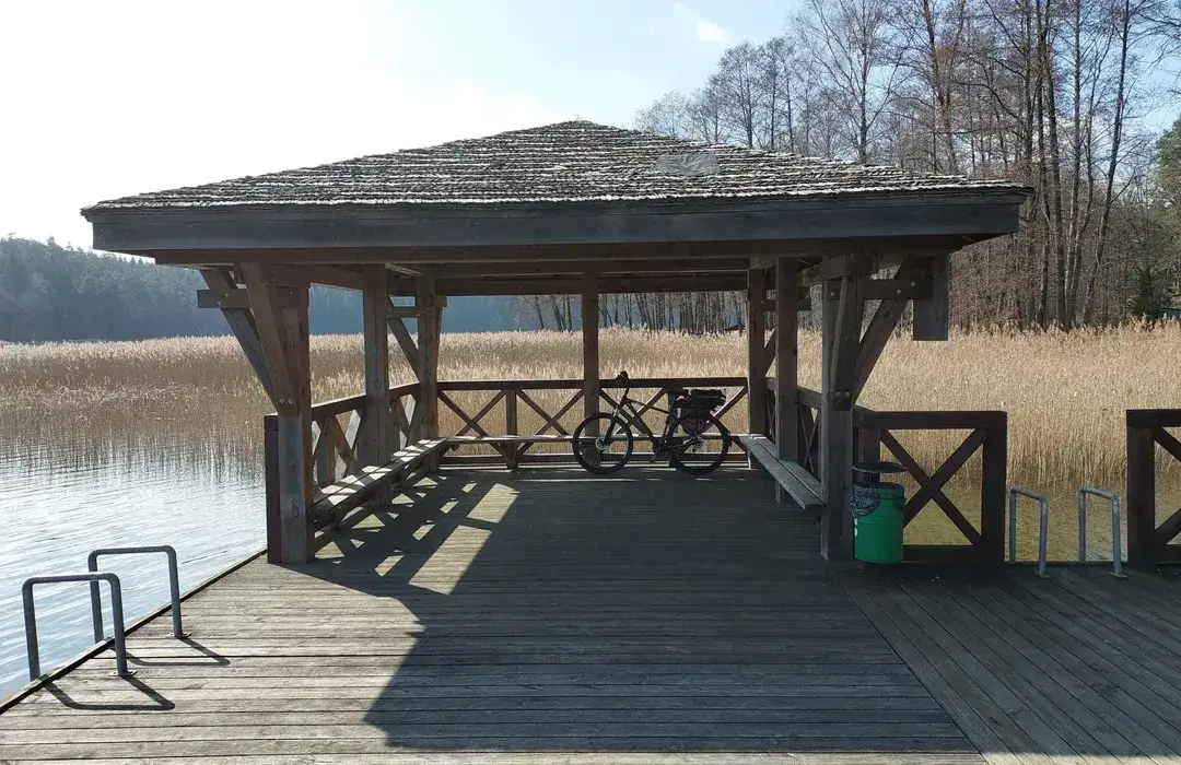 Zdjęcie Zatoka Uklei - tajemnice pięknej rynny polodowcowej w Wigrach