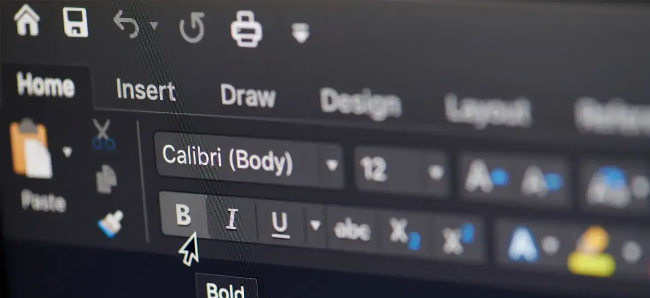 Zdjęcie Jak usunąć całą stronę w Wordzie i pozbyć się niechcianych treści