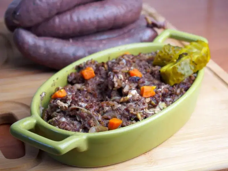 Zdjęcie Czy kaszanka jest keto? Sprawdź jej węglowodany i wpływ na dietę