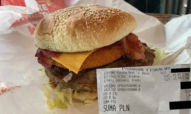 Zdjęcie Ile kcal ma burger drwala? Zaskakujące różnice w kaloryczności!