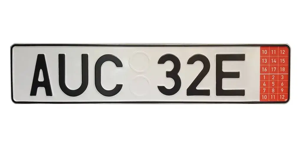 Zdjęcie Czeskie tablice rejestracyjne - Najlepsze oferty i wybór