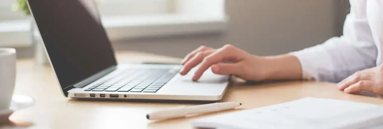 Zdjęcie Czy w CV trzeba podać adres? Poznaj prawdę o danych kontaktowych