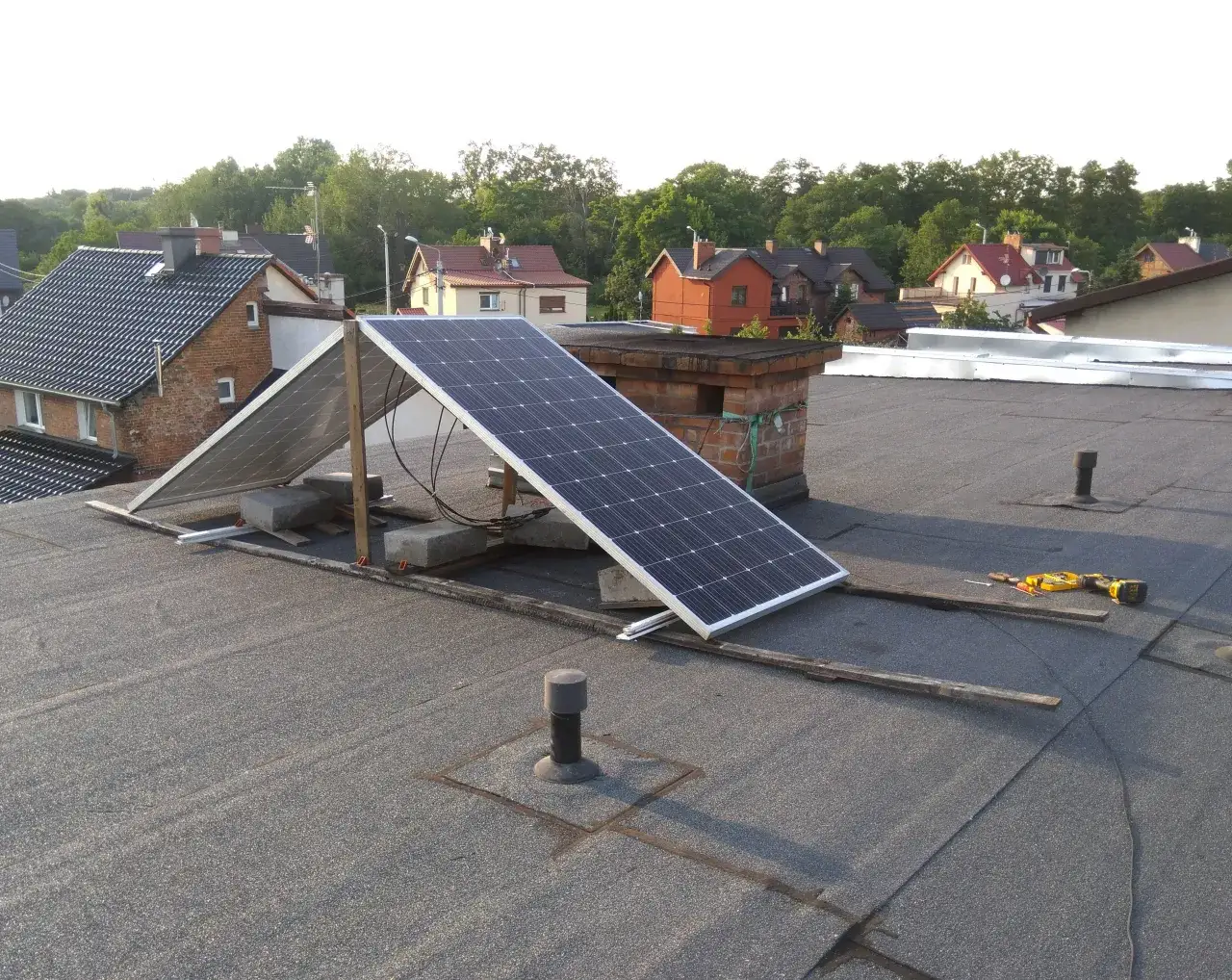 Zdjęcie Baterie słoneczne: realne opinie użytkowników - zalety i wady