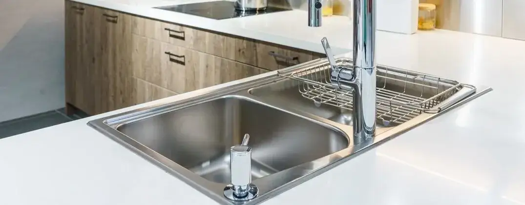 Zdjęcie Jaki zlewozmywak do szafki 60 cm? 5 najlepszych modeli 2023