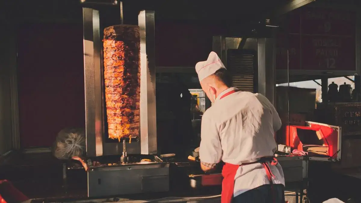 Zdjęcie Ile kosztuje kebab w Niemczech? Ceny, które mogą Cię zaskoczyć