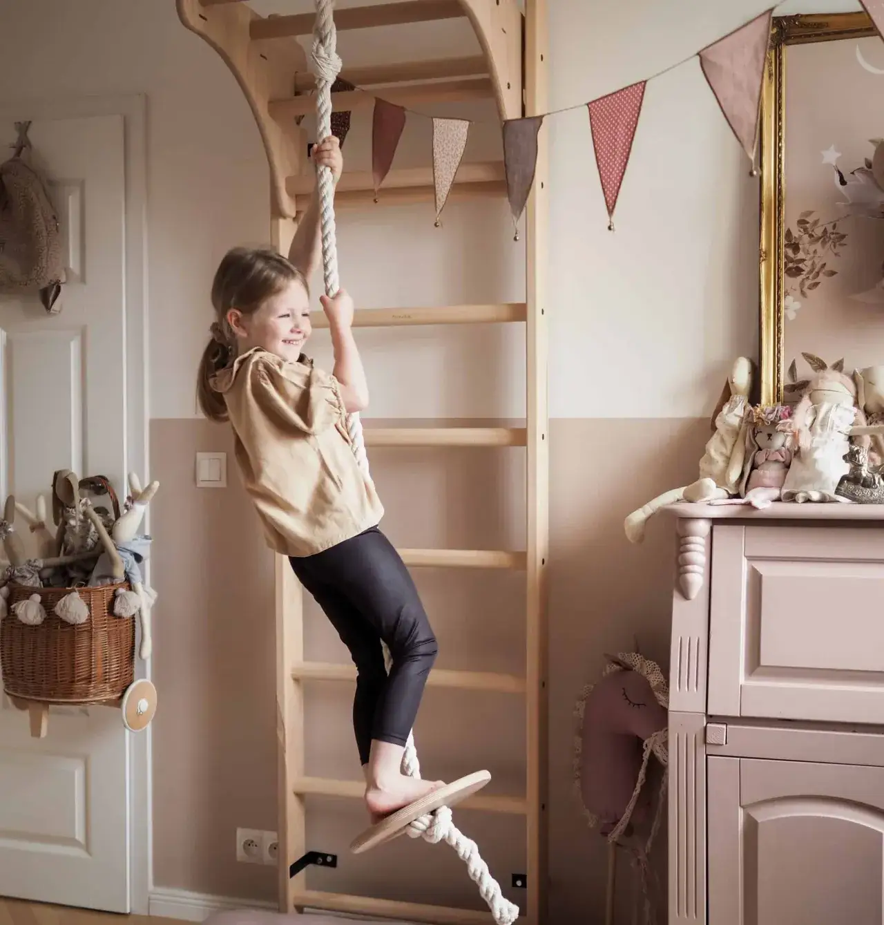 Zdjęcie Jak urządzić plac zabaw dla dzieci - praktyczne porady i bezpieczeństwo