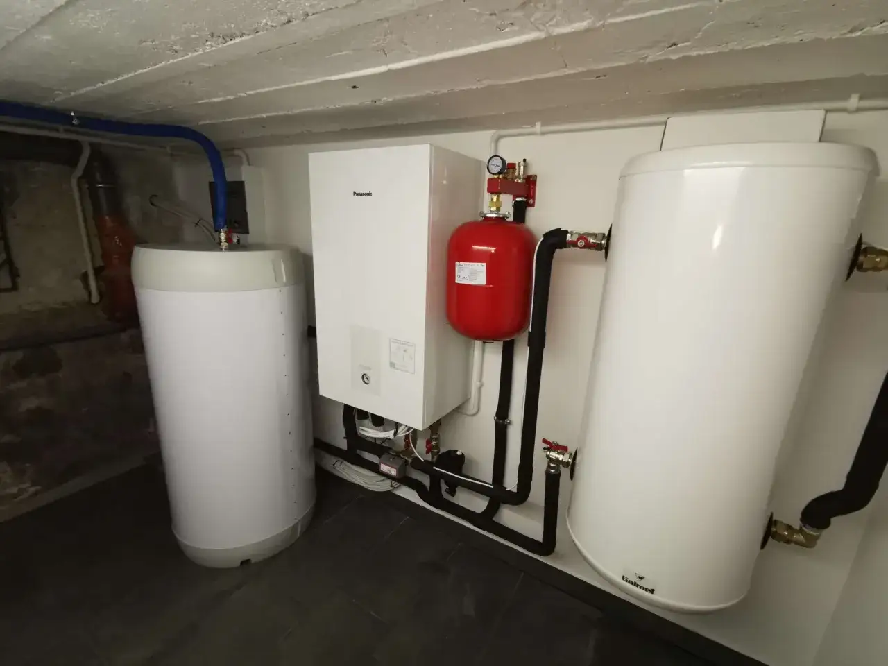 Zdjęcie Ile kosztuje montaż pompy ciepła monoblok? Sprawdź ceny i ukryte koszty