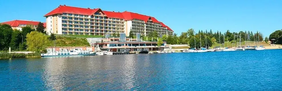 Zdjęcie Hotel Gołębiewski Mikołajki - ile gwiazdek i co oferuje?