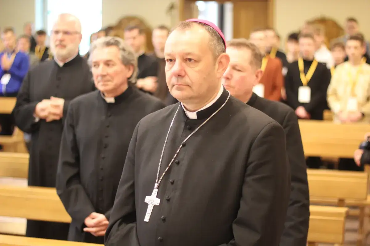 Zdjęcie Kim jest Katechon? Znaczenie i rola w teologii chrześcijańskiej