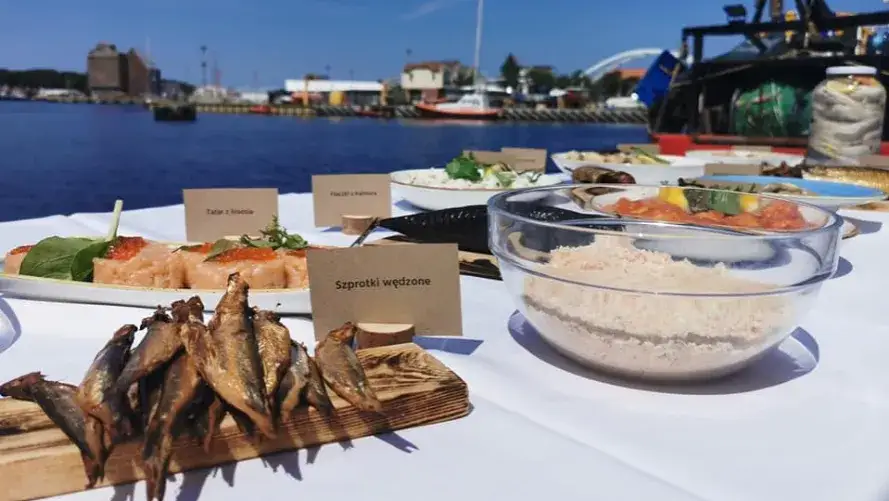 Zdjęcie Gdzie kupić świeże ryby w Kołobrzegu? Odkryj najlepsze miejsca!