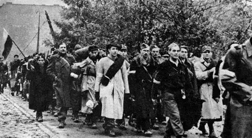 Zdjęcie Powstanie warszawskie o której godzinie zaczęło się i dlaczego to ważne