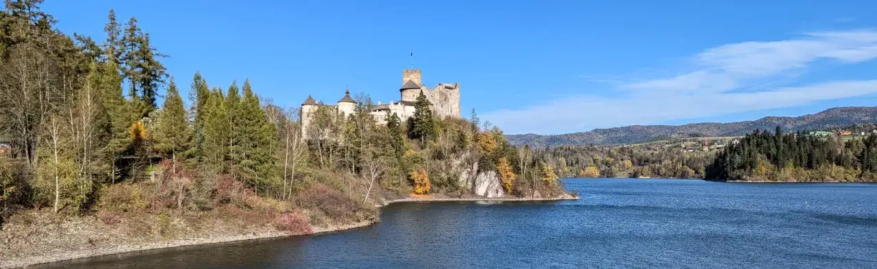 Zdjęcie Zamek w Niedzicy zdjęcia – odkryj piękno i historię tej perełki